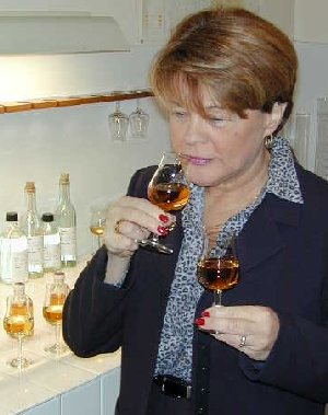 orecofourquettasting.jpg (26726 bytes)